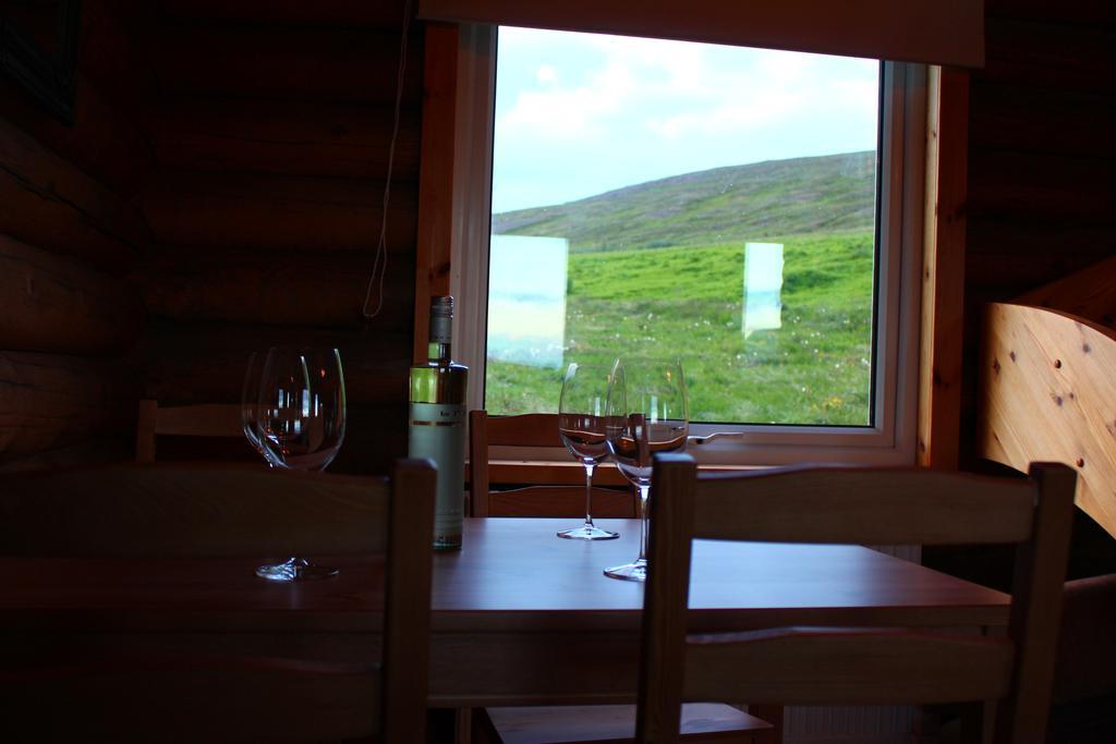 Akureyri Log Cottage Εξωτερικό φωτογραφία